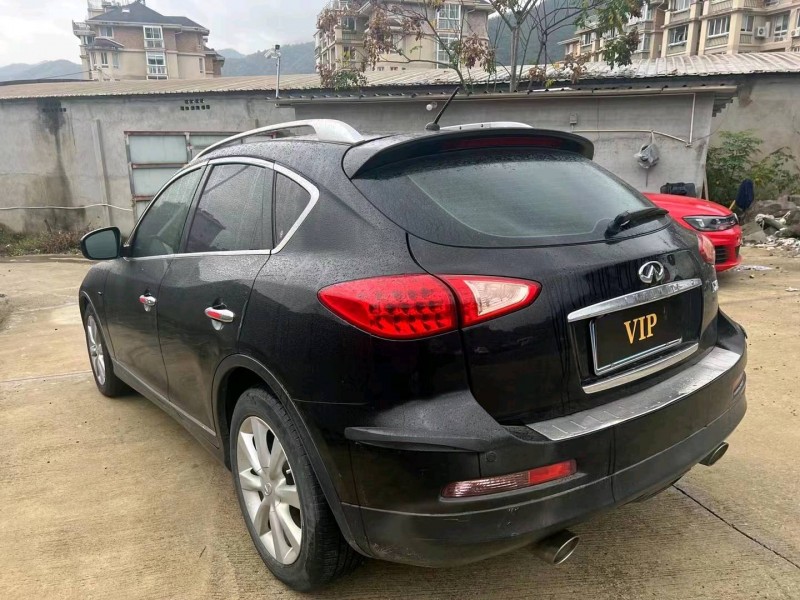 嘉兴11年英菲尼迪EX259