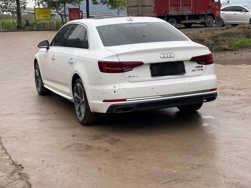嘉兴19年奥迪A4L8