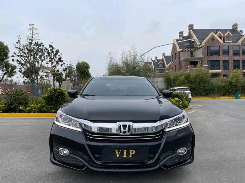 盐城16年本田雅阁1