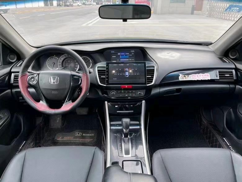 盐城16年本田雅阁6