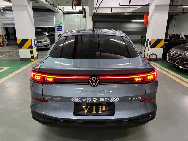 成都22年大众凌渡8