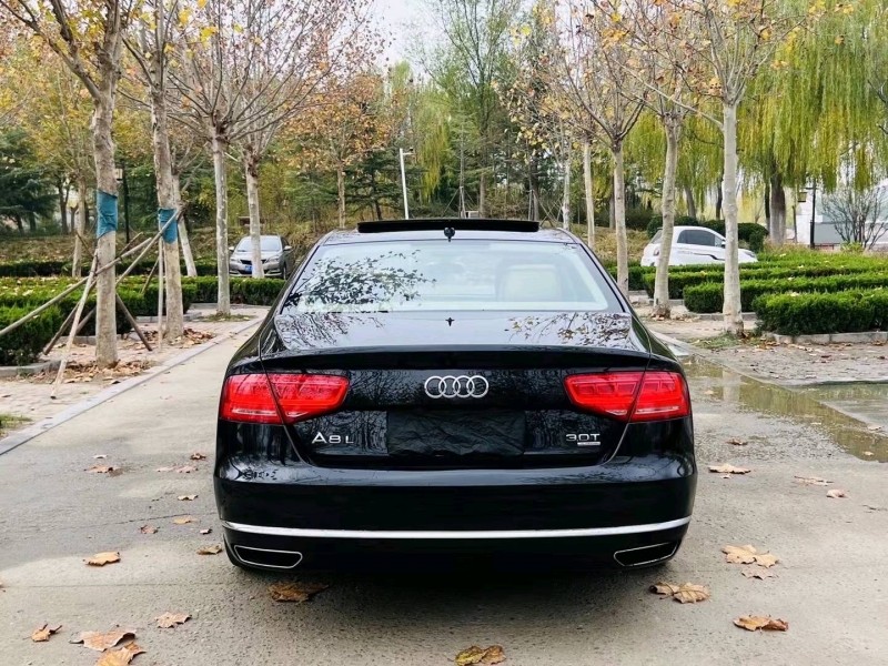 聊城12年奥迪A8L1