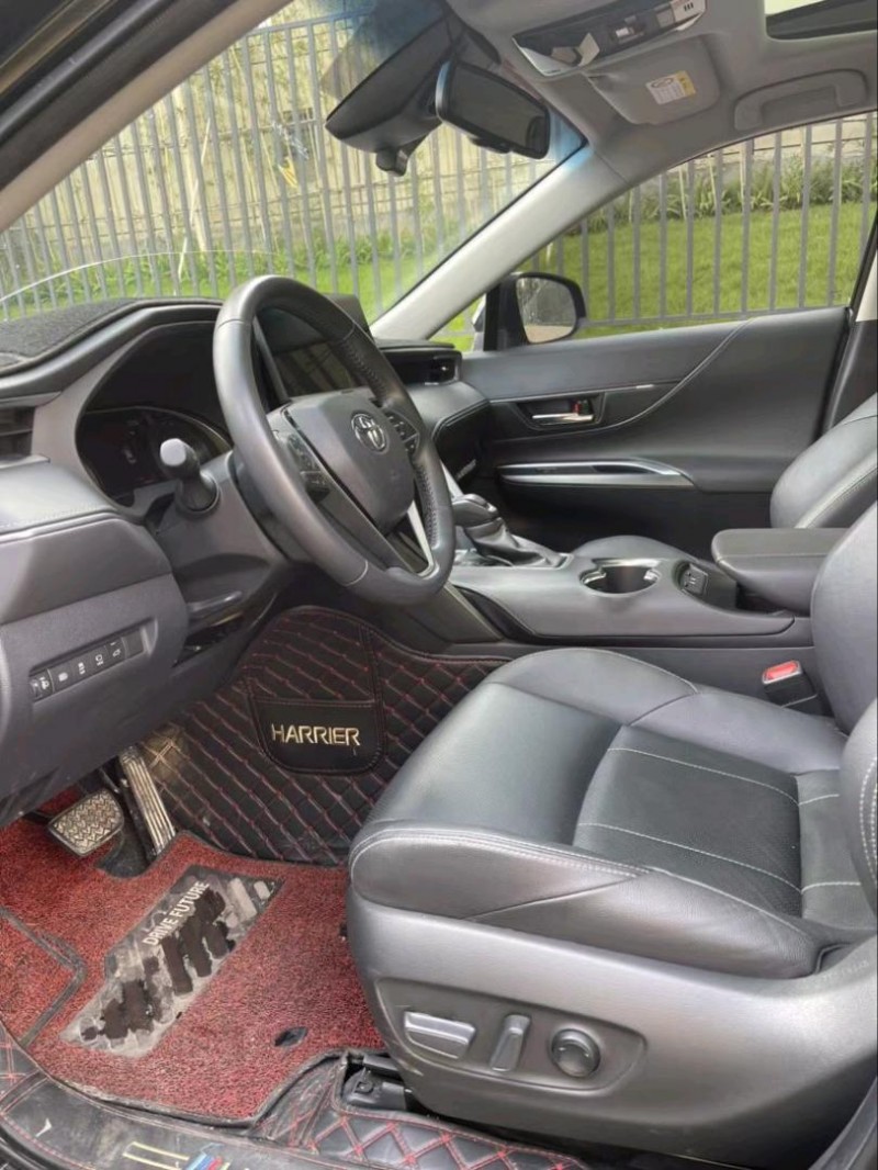 东莞23年丰田凌放3