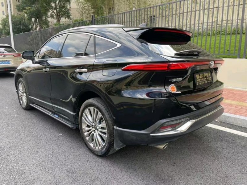 东莞23年丰田凌放7