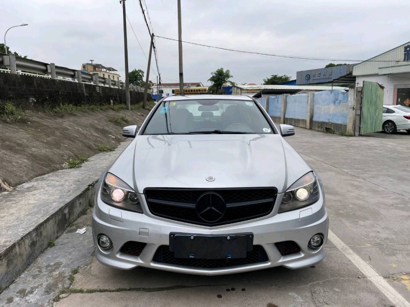 中山11年奔驰AMG1