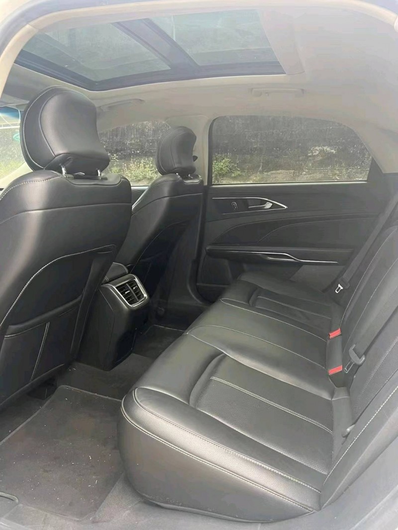 中山18年福特金牛座1