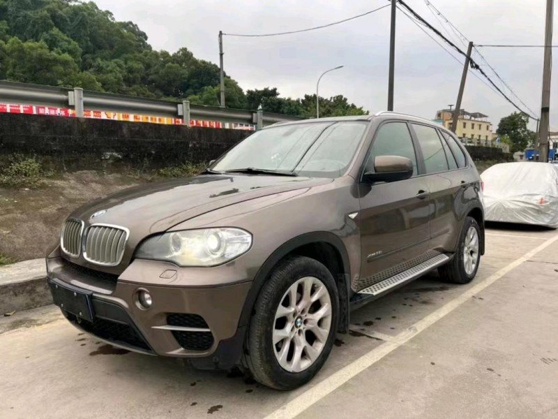 中山12年宝马X52