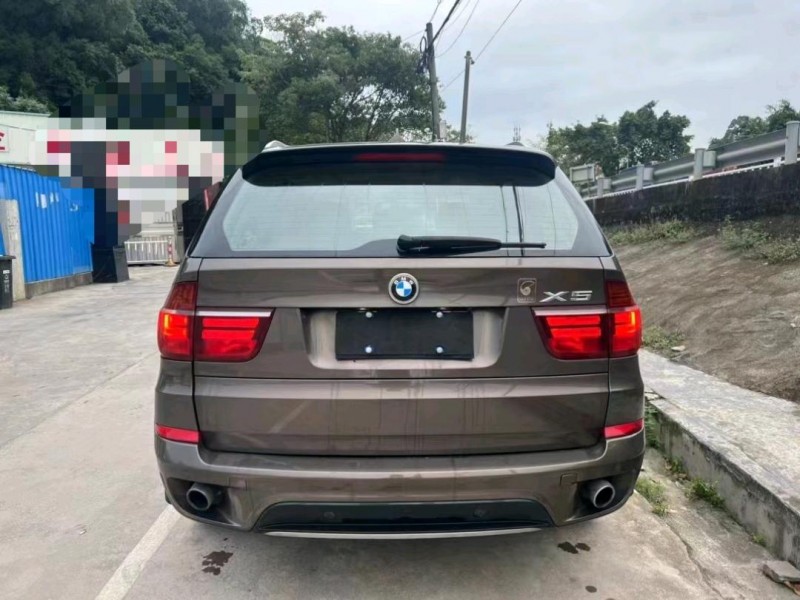 中山12年宝马X55