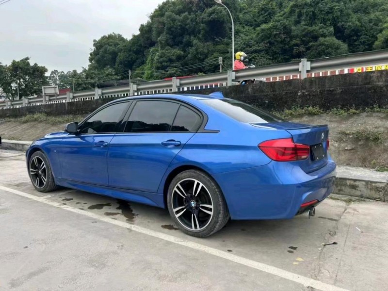 中山18年宝马3系3