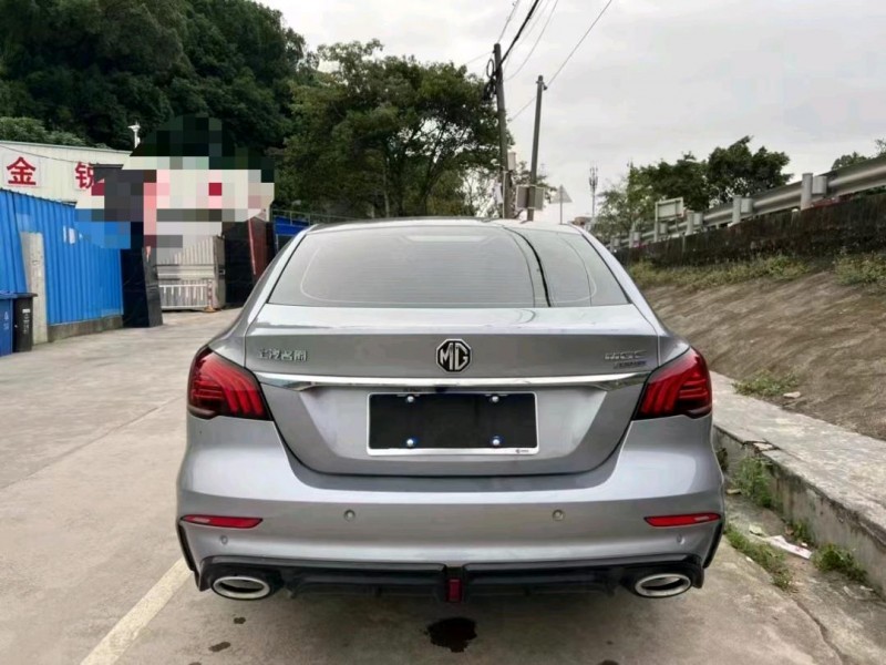 中山22年名爵66