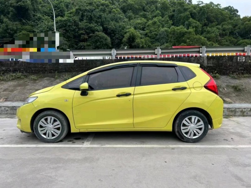 中山16年本田飞度3