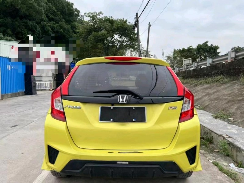 中山16年本田飞度5