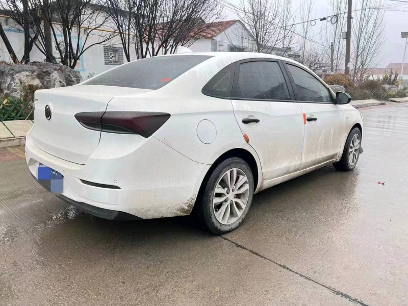 枣庄18年别克英朗3