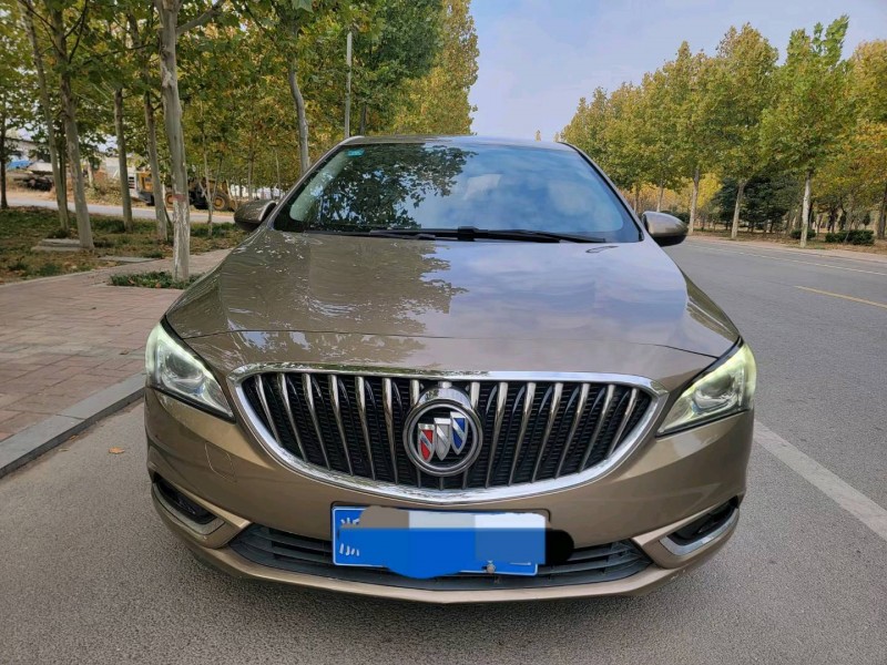 聊城16年别克威朗8