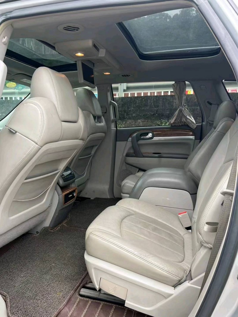 中山09年别克昂科雷9