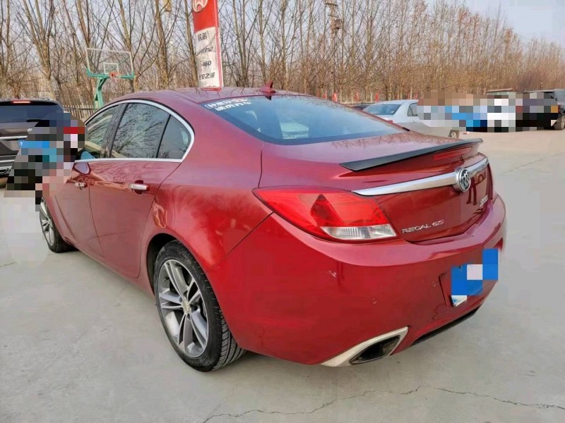 聊城12年别克君威7