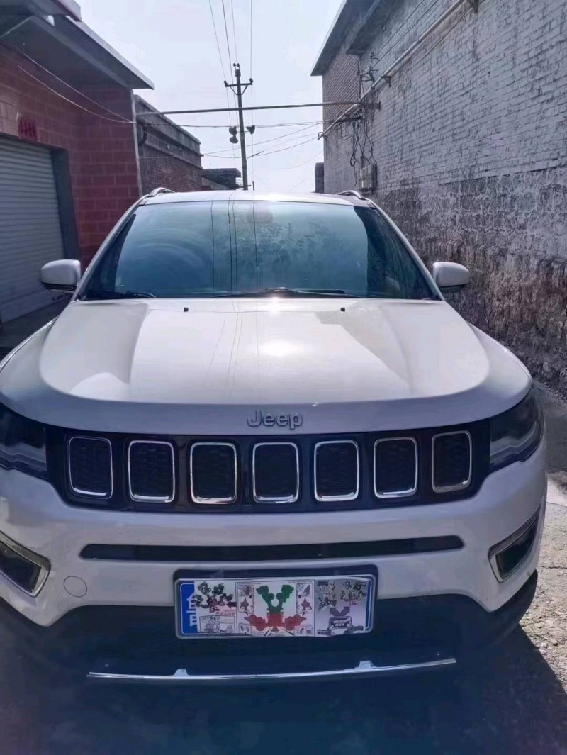 邯郸17年Jeep指南者1