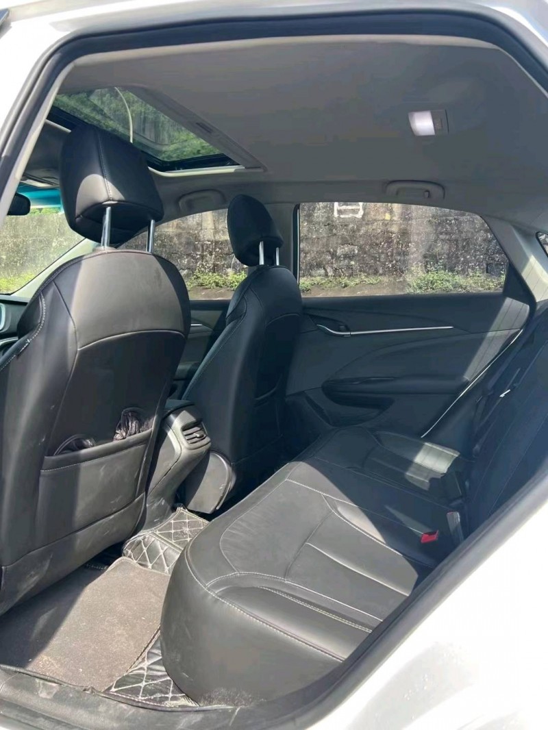 中山20年别克英朗7