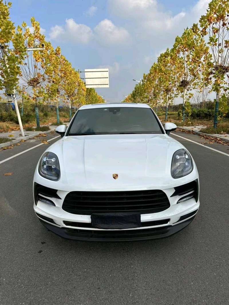 徐州19年保时捷Macan1