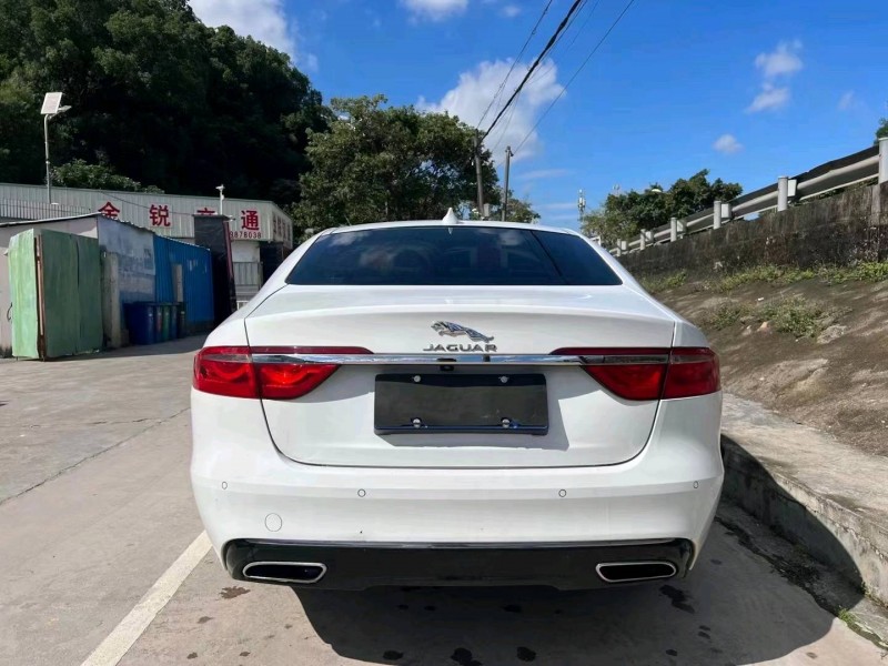 中山18年捷豹XF5
