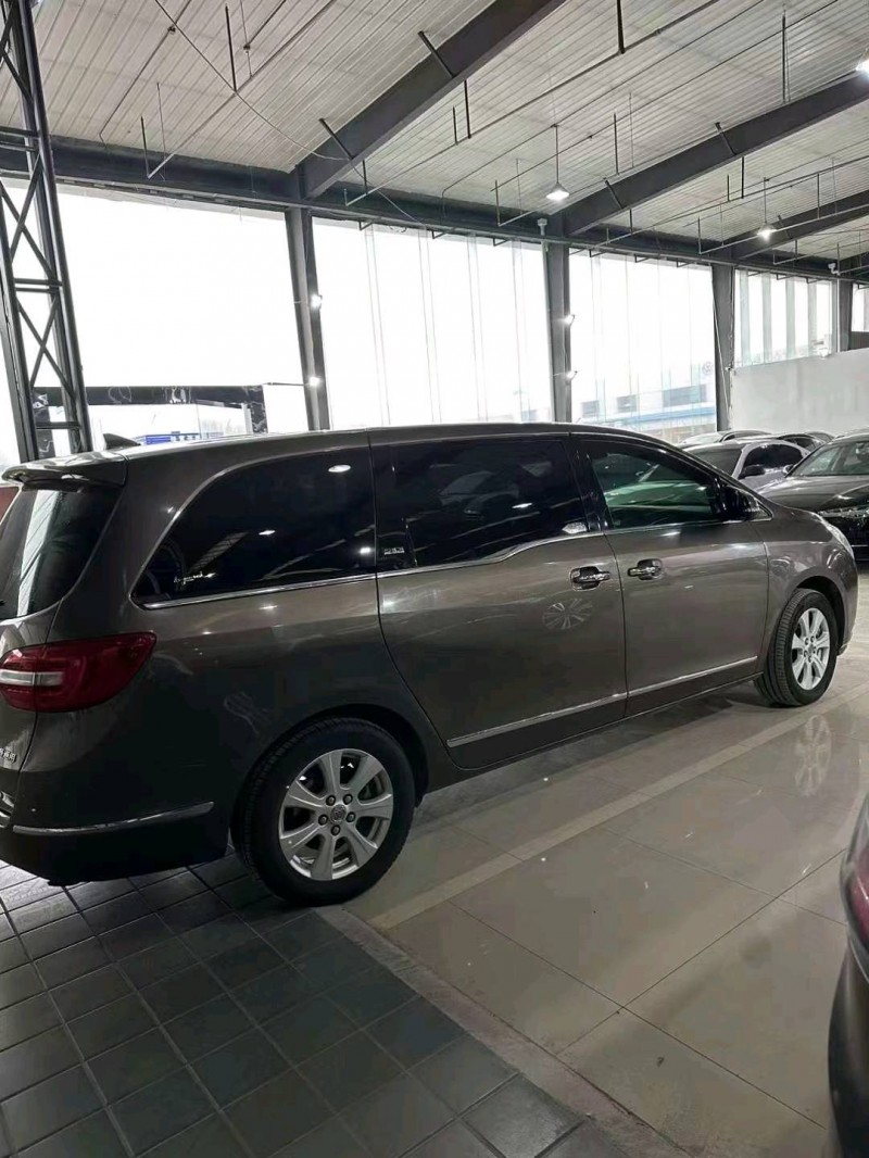 枣庄15年别克GL86