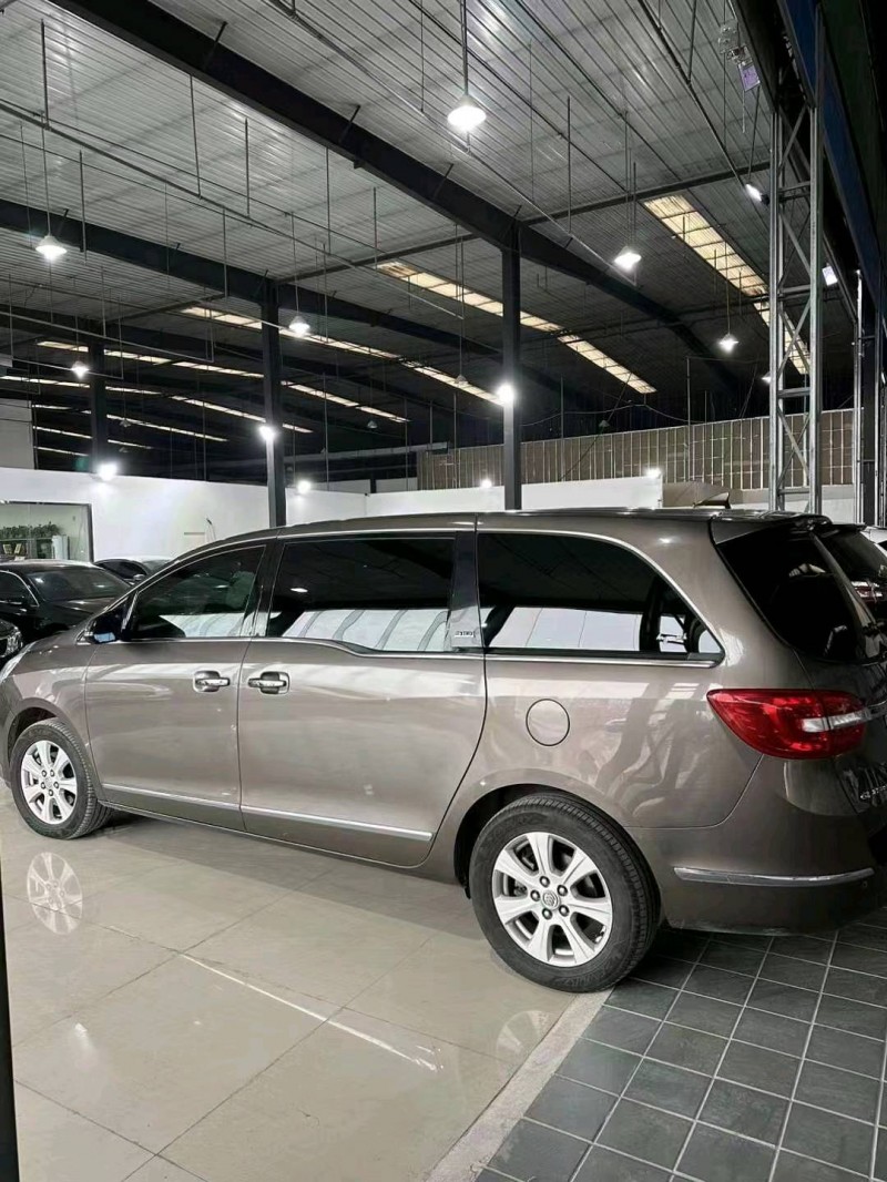 枣庄15年别克GL88