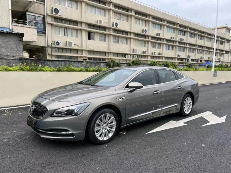 东莞19年别克君越2