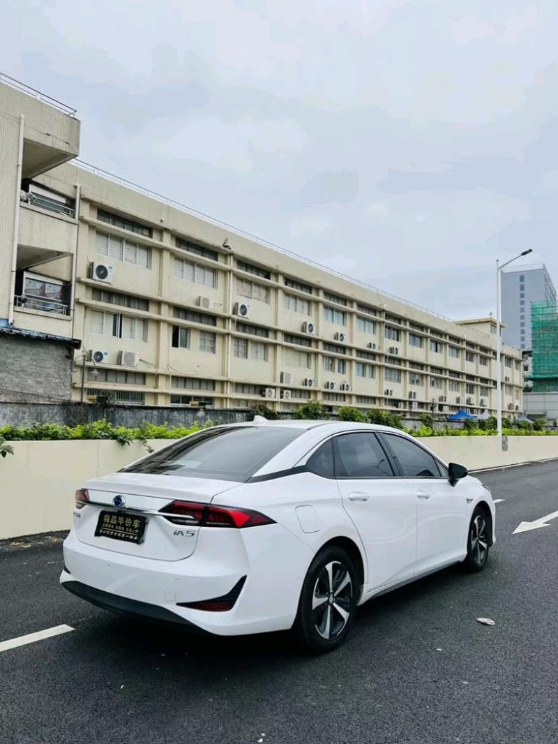 东莞22年传祺埃安8