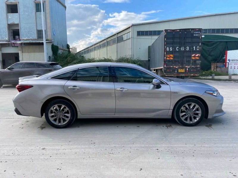 东莞20年丰田亚洲龙1