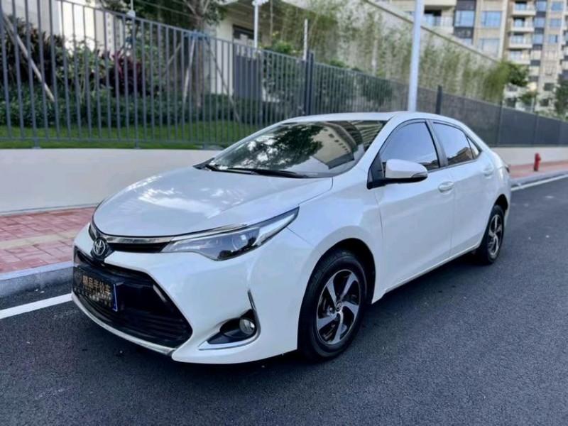 东莞18年丰田雷凌2