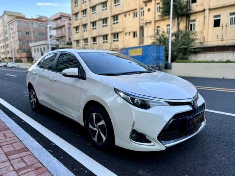 东莞18年丰田雷凌3