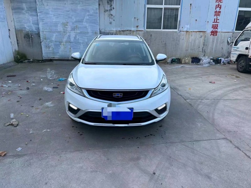 济南18年吉利帝豪GS1