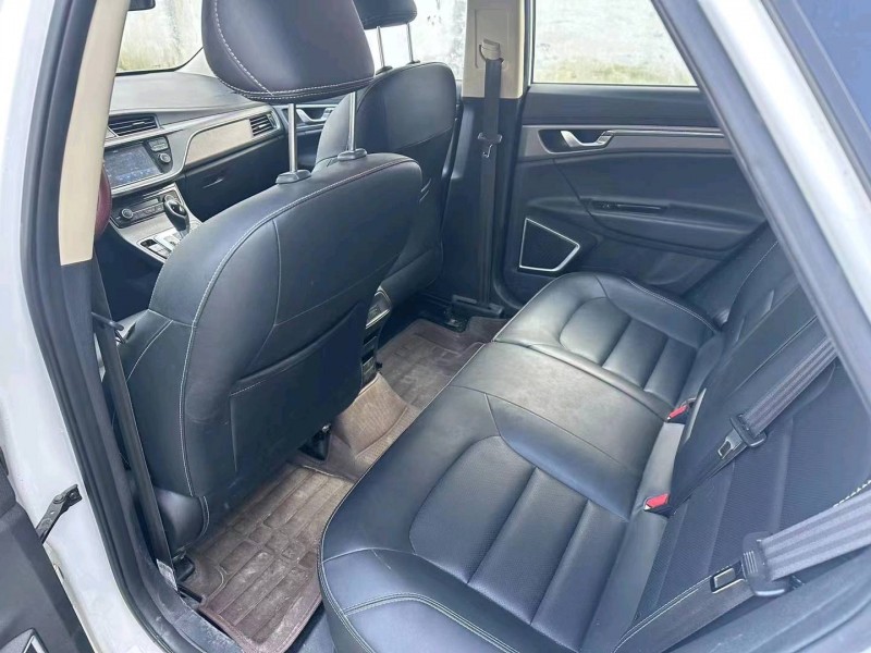 济南18年吉利帝豪GS3