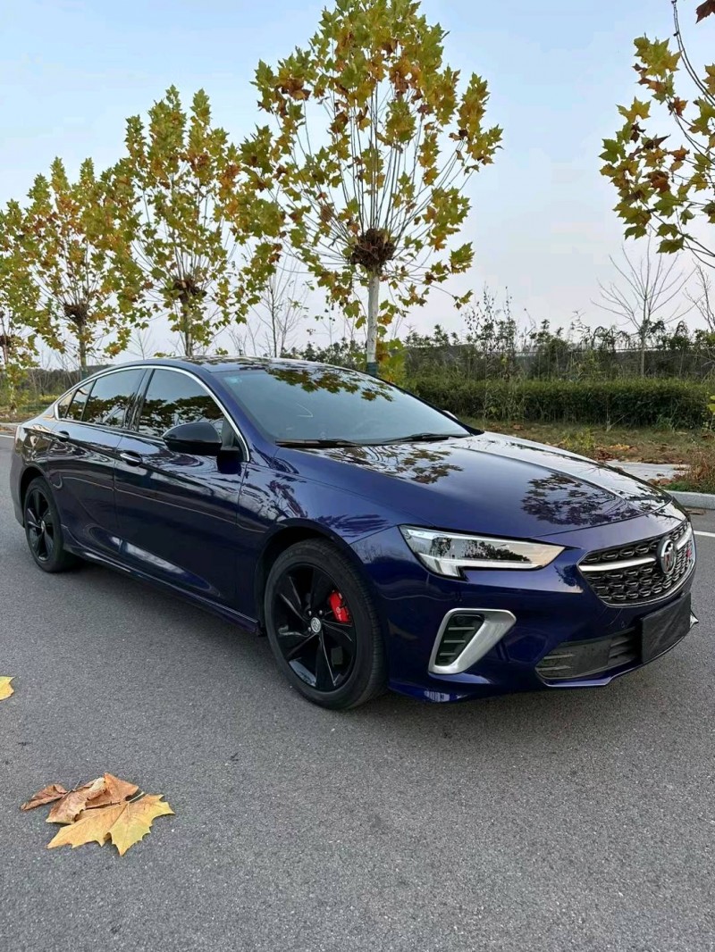 徐州20年别克君威3