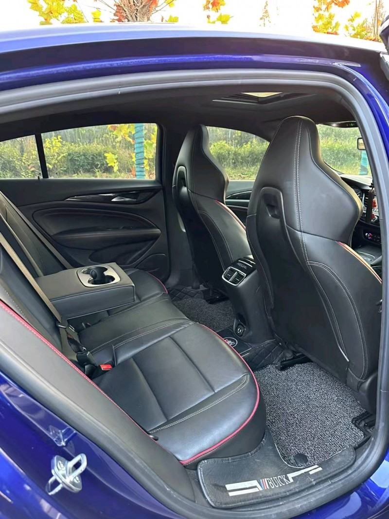 徐州20年别克君威5