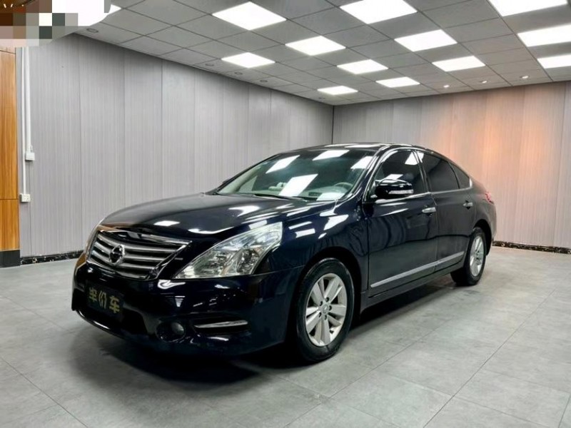 东莞11年日产天籁2