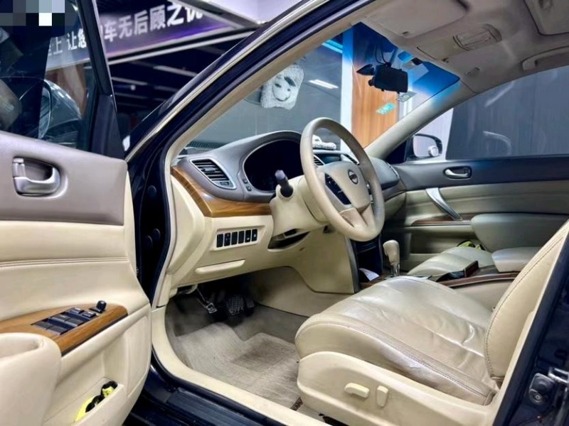 东莞11年日产天籁4