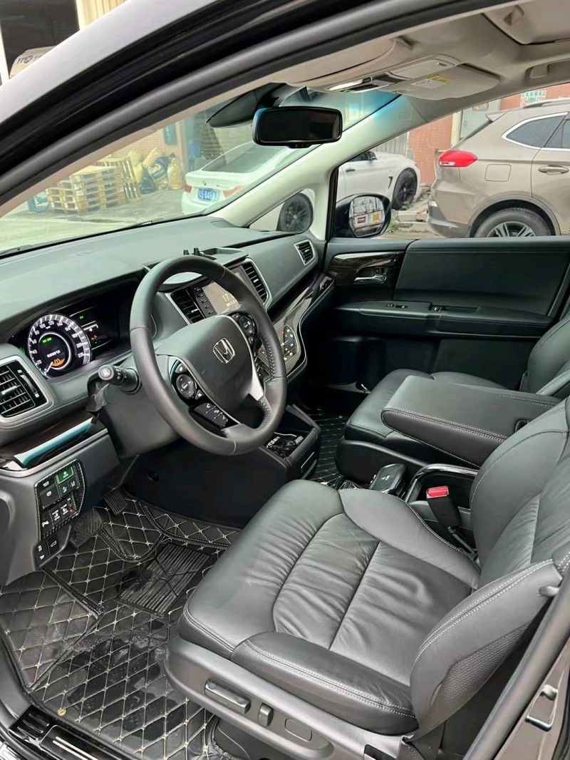 东莞21年本田奥德赛5