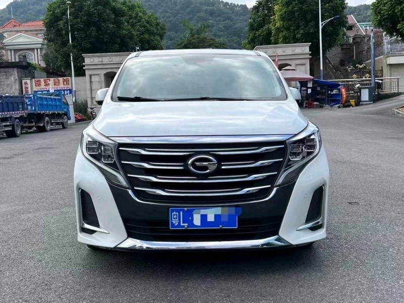 中山20年传祺M81