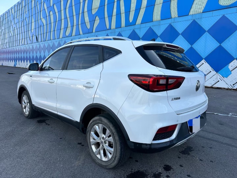 濟南18年名爵ZS5