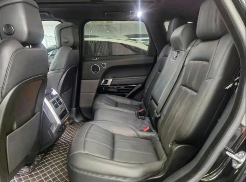 石家庄19年路虎揽胜运动5