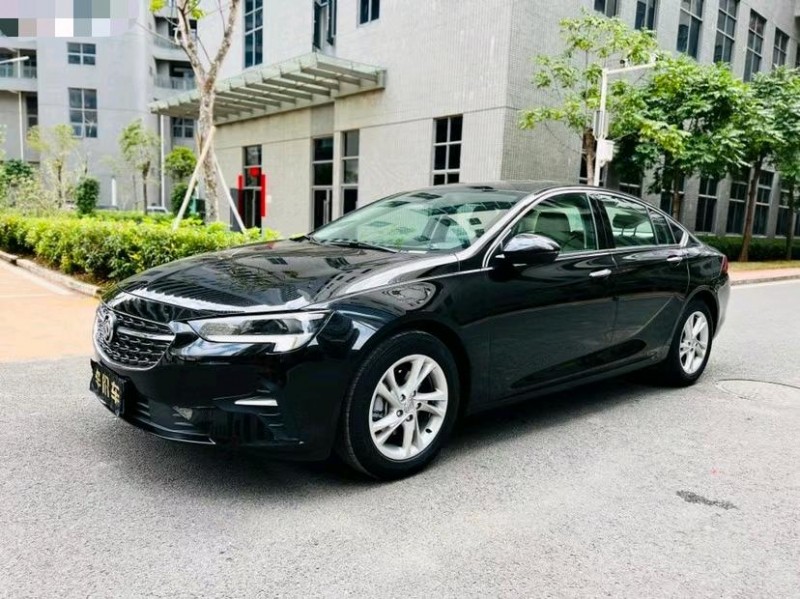 东莞21年别克君威2