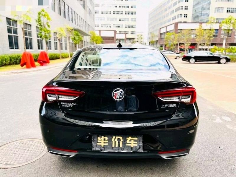 东莞21年别克君威9