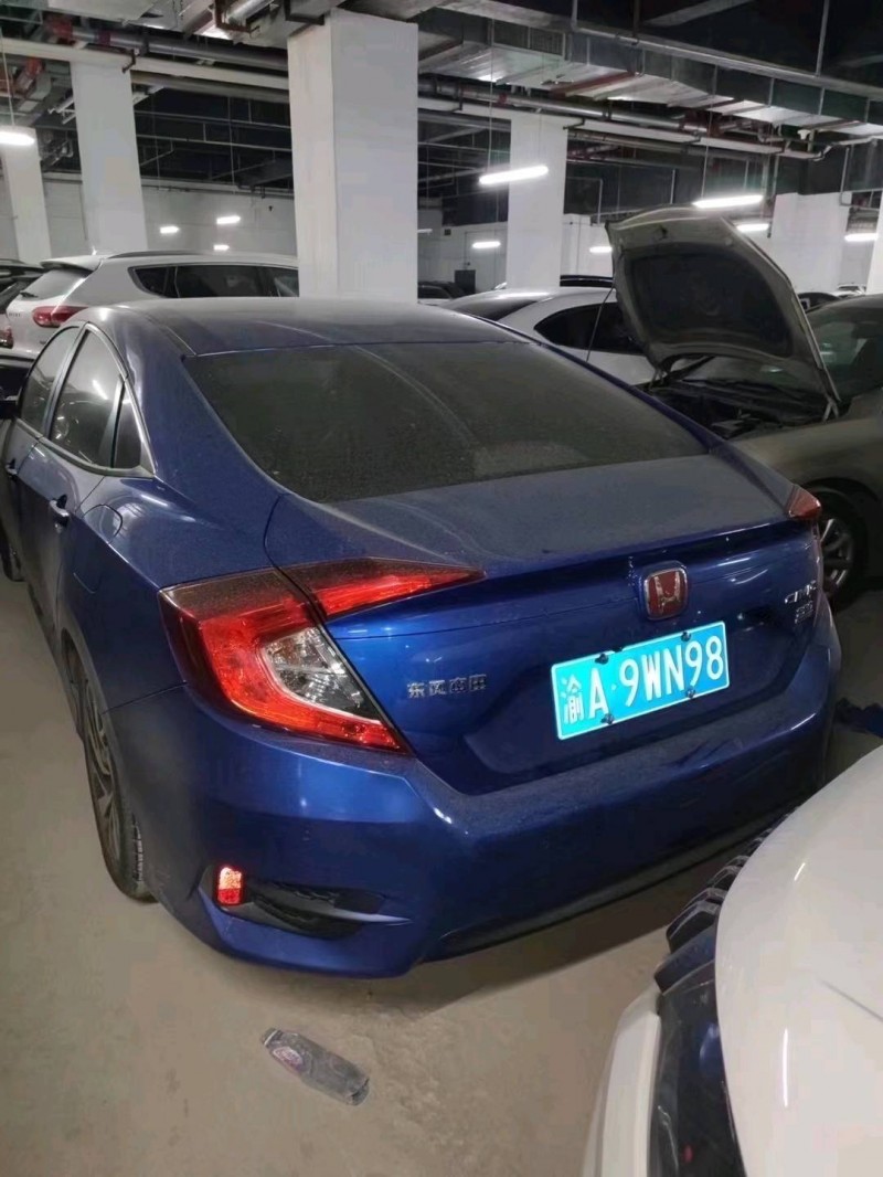 重庆18年本田思域4