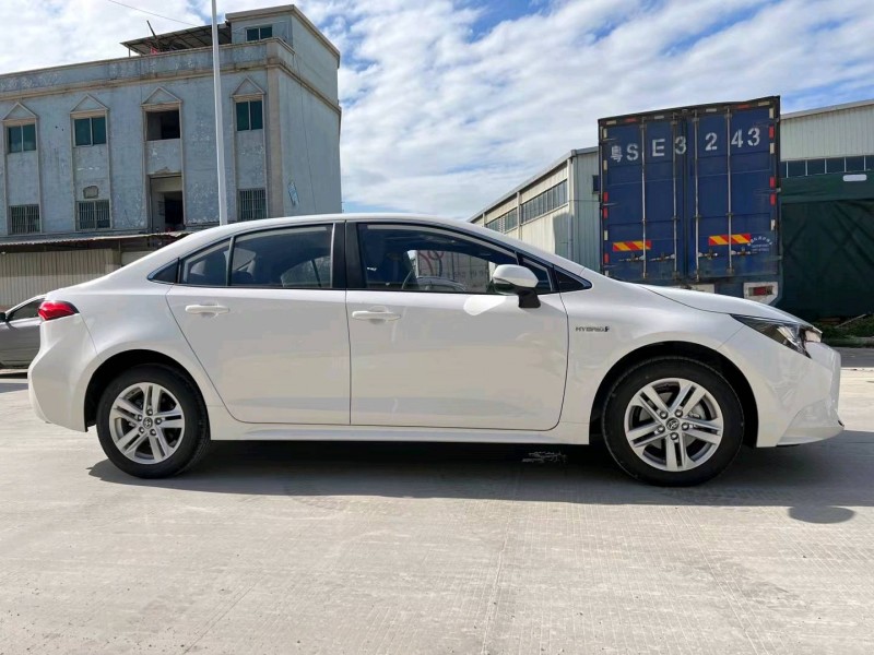 东莞22年丰田雷凌7