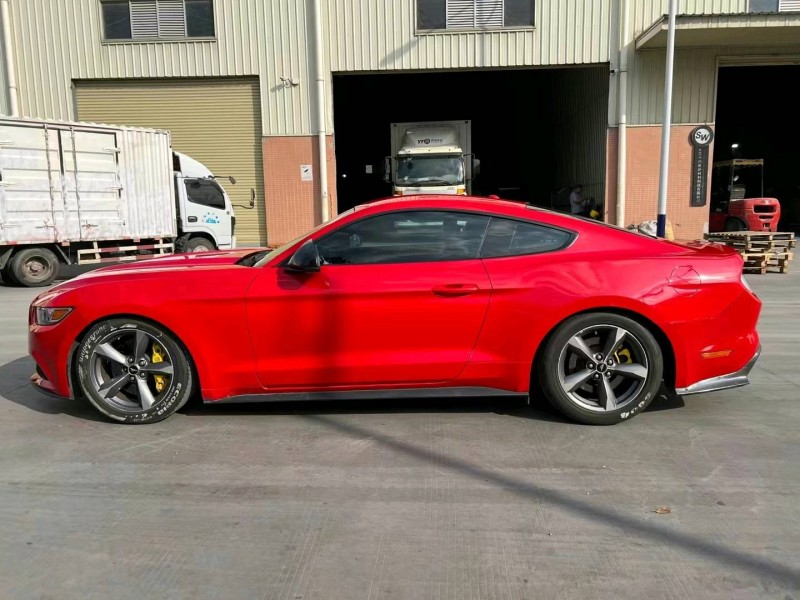 东莞17年福特野马8