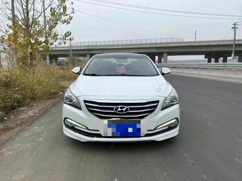 枣庄14年现代名图1