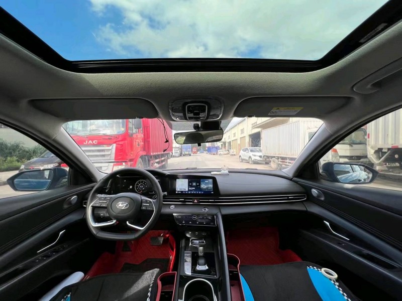 东莞21年现代伊兰特6