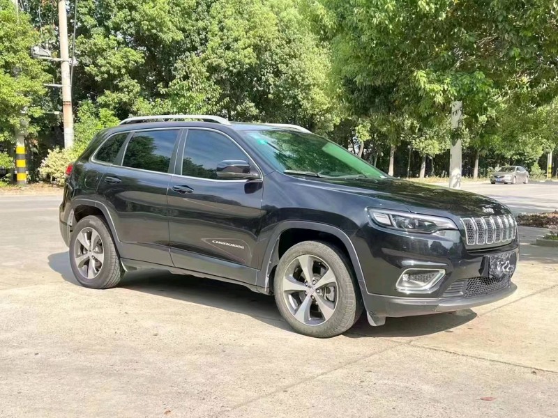 北京20年Jeep自由光2