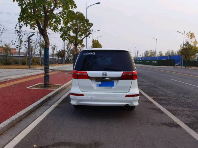 徐州15年本田艾力绅9